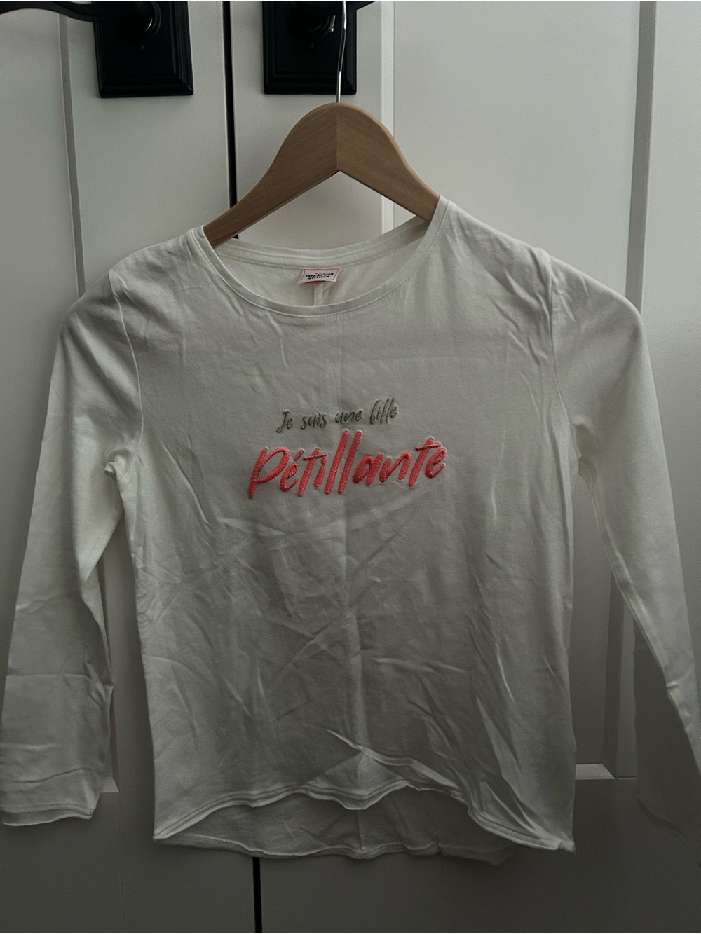 Girls' White Long-Sleeve Tee with Pink Script Embroidery